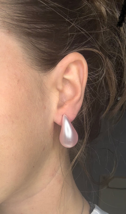 Pink Pearl Tear Drop Studs